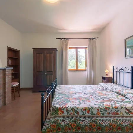 Little Paradise Apartamento Crespina